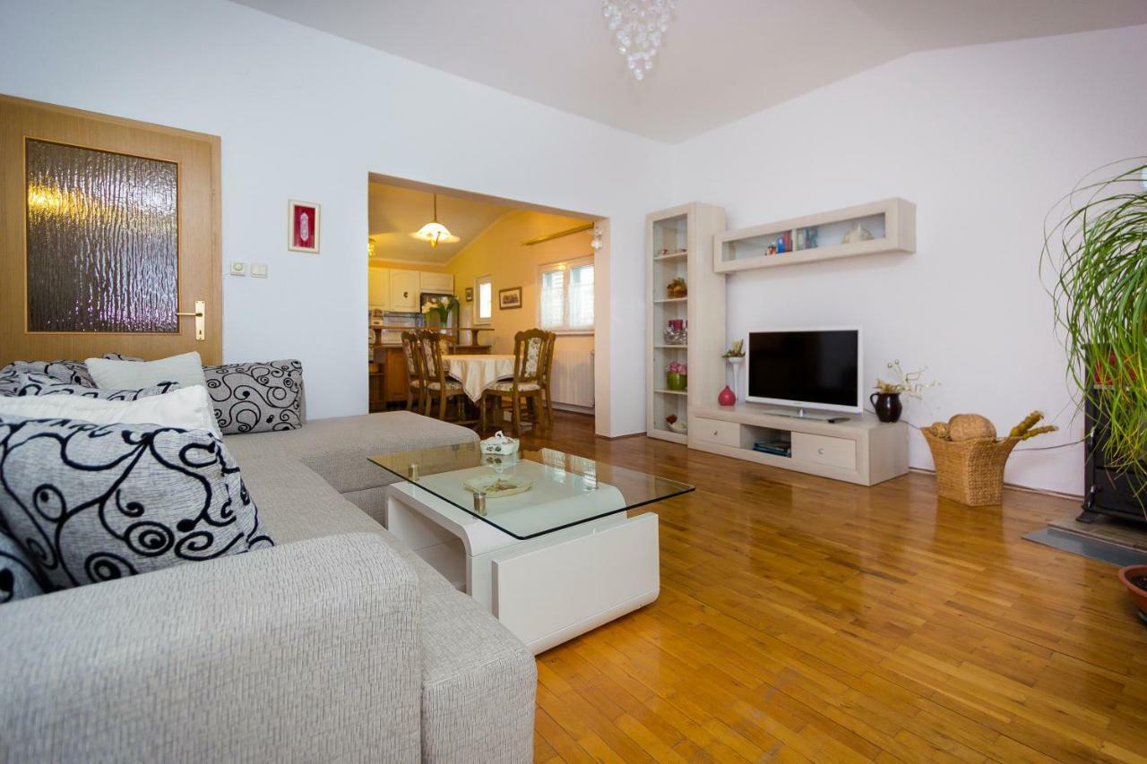 Apartament Apartman Marija Split Zewnętrze zdjęcie